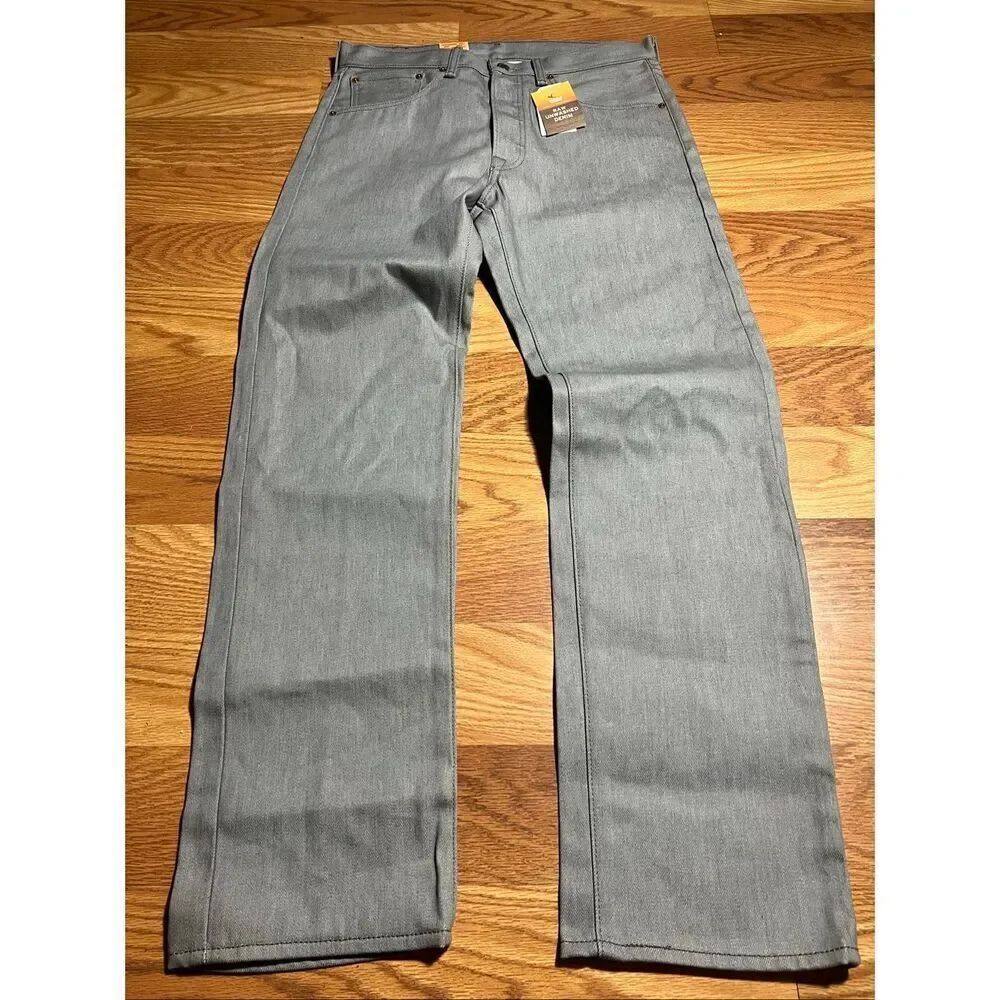 Levi’s Men’s 501 Button Fly Shrink To Fit Raw Jeans 32x32